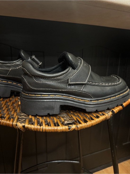 Dr. Martens Shoes - 90’s Dr. Martens Velcro Shoe Black Men’s 6 Women’s Sz 7